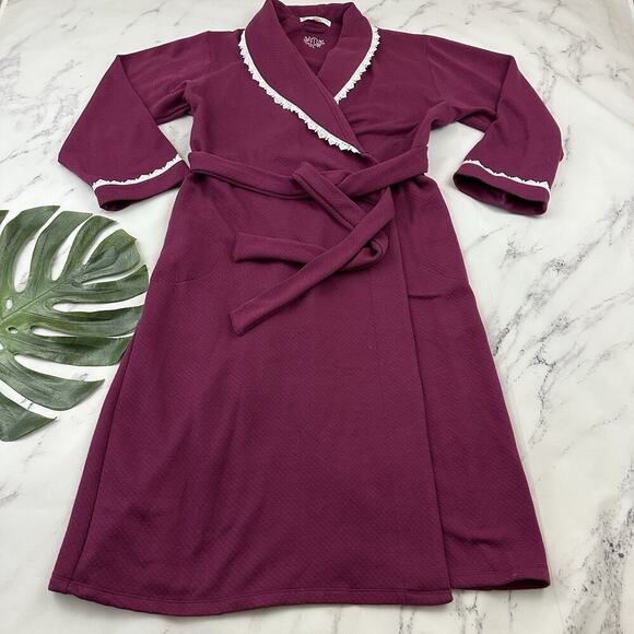 Eileen West Womens Bath Robe Size L/XL Purple Lace Trim Quilted Soft - Picture 1 of 11